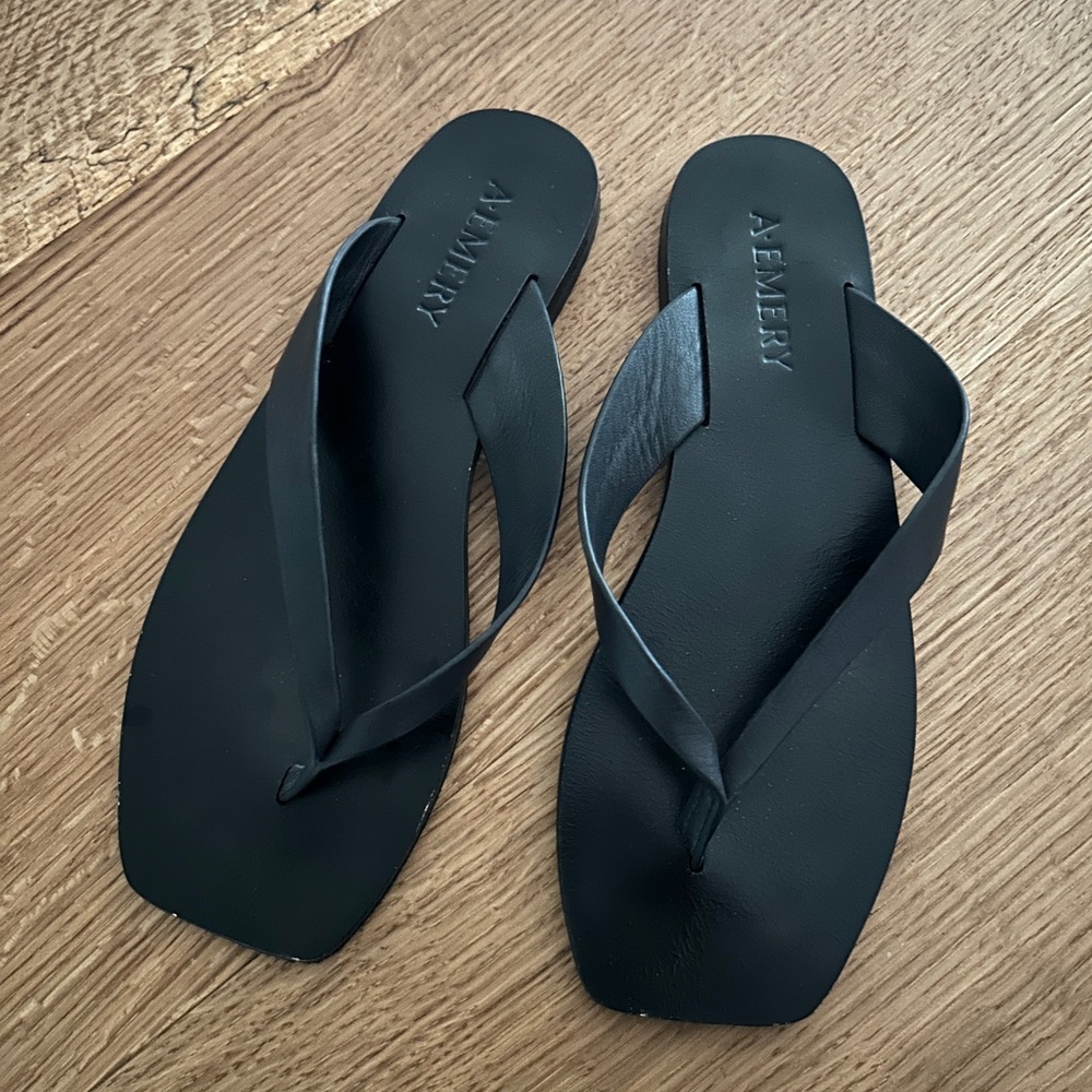 A. Emery Kinto black leather flip flop sandals 38 - Picture 3 of 5